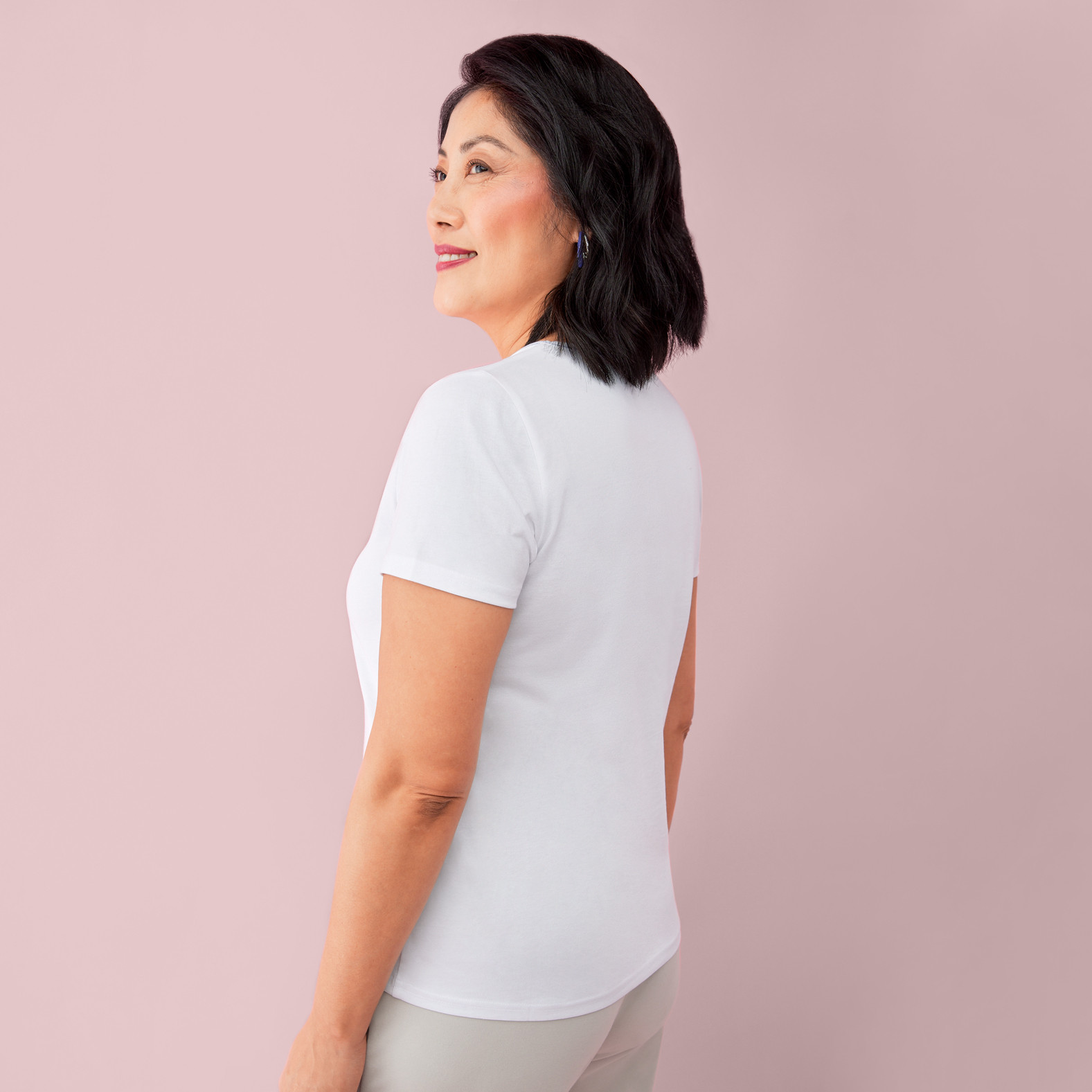 Petite - White Graphic Tee Back View
