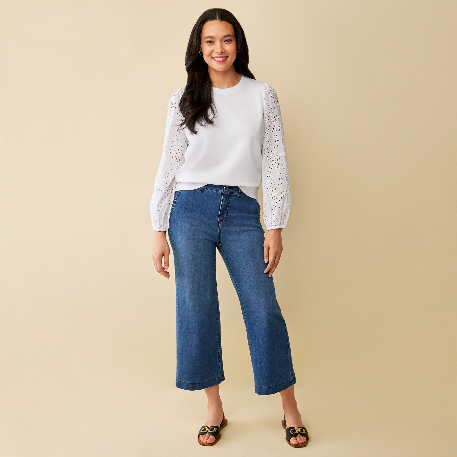 Eyelet Sleeve Crewneck Sweatshirt Full Body