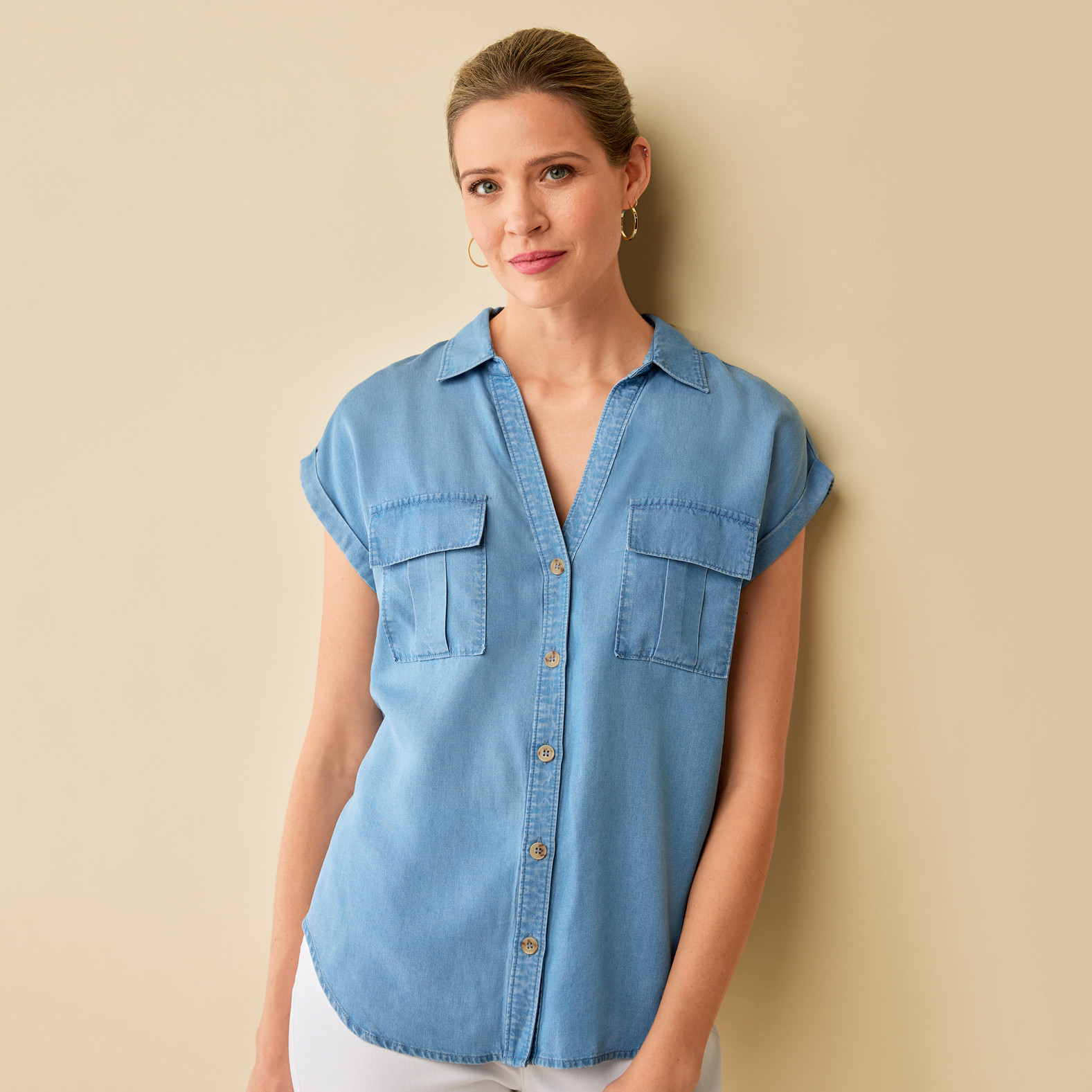 Y-Neck Button Up Shirt Half Body - Denim