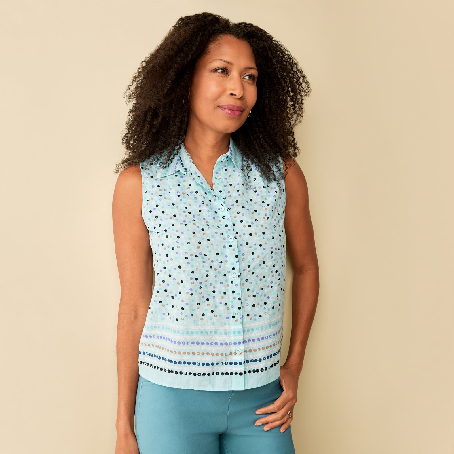 Sleeveless Printed Shirt