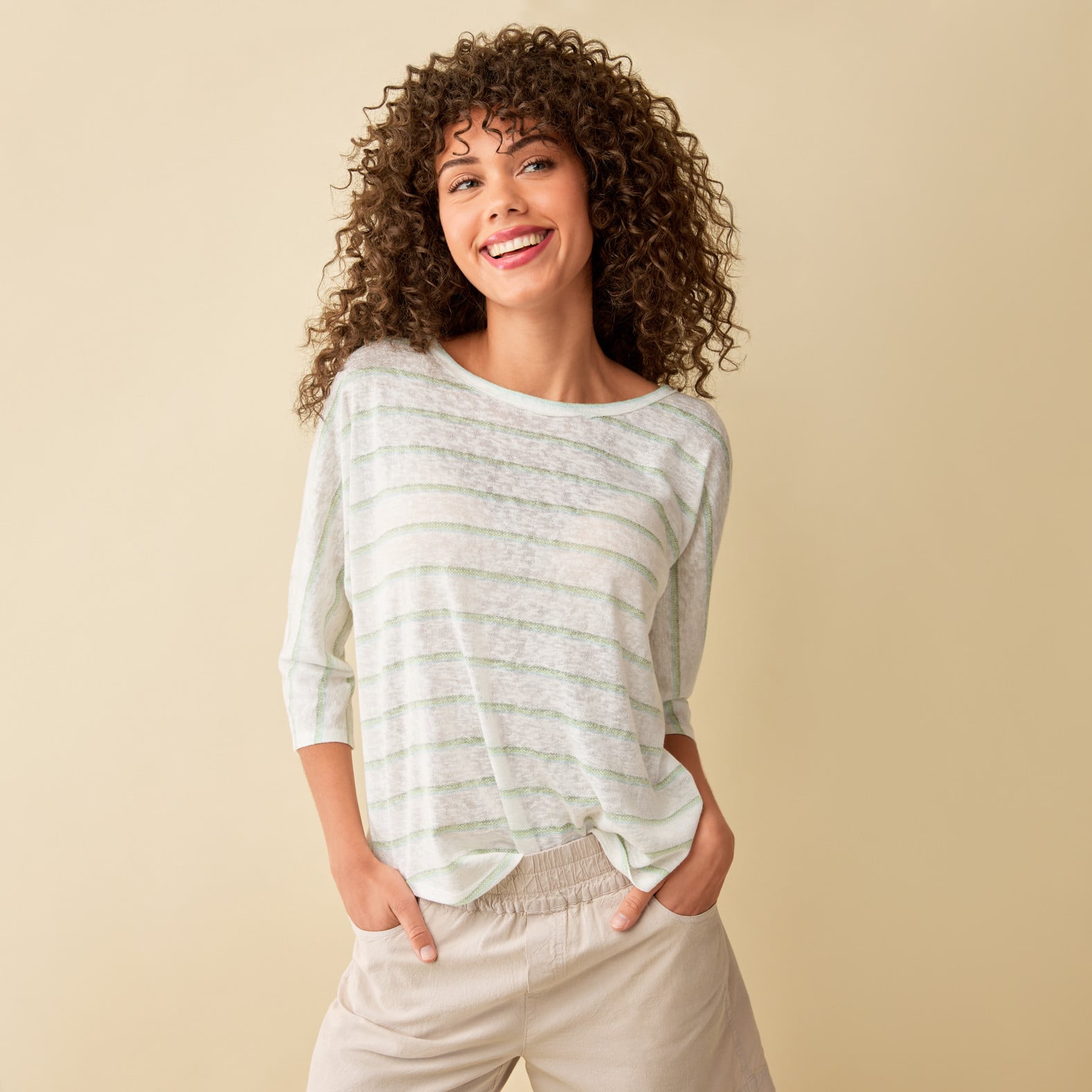 Slub Knit Striped Tee Half Body Tucked