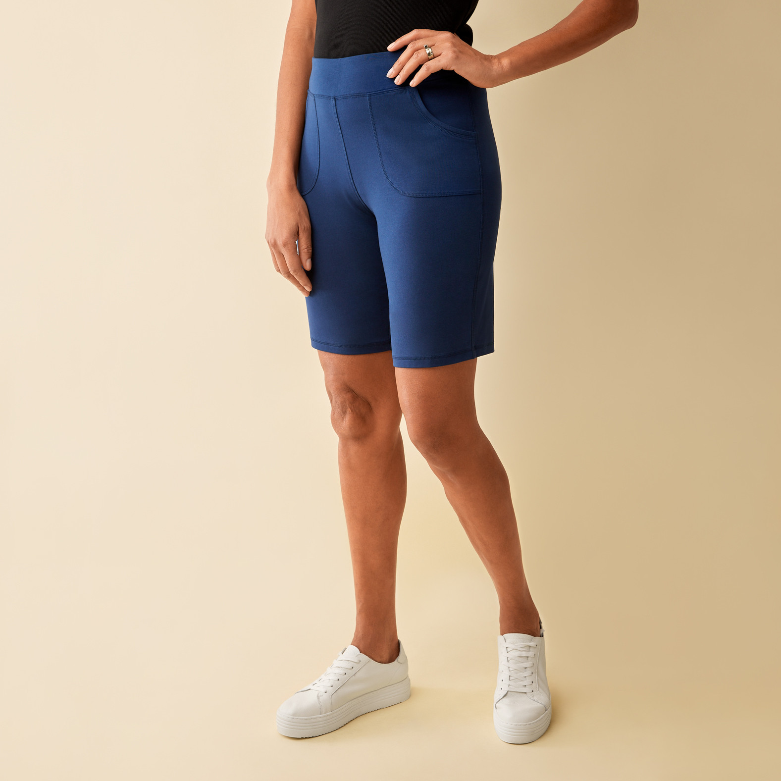 Everyday Active Short Half Body - Navy