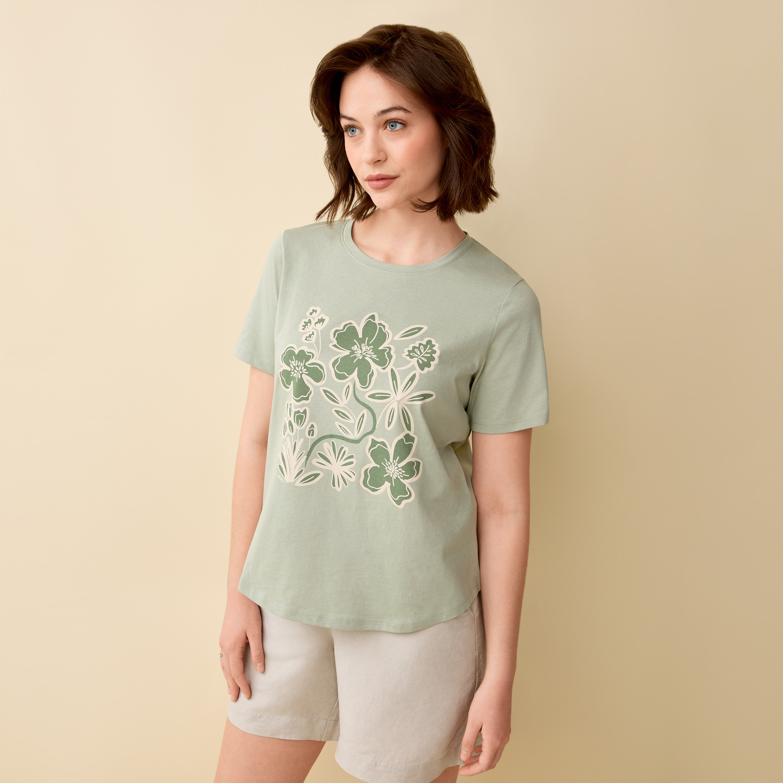 Semi Fit Green Florals Tee