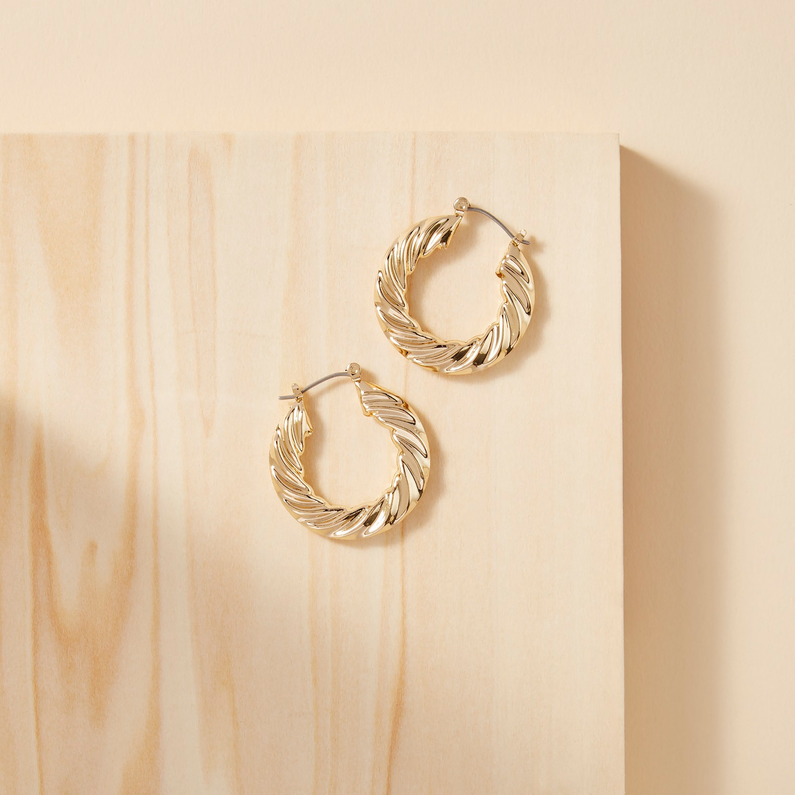 Grooved Hinged Hoop Earrings