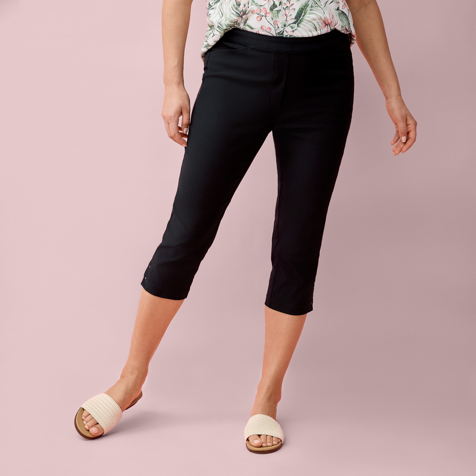 Bengaline Lace Up Capri Half Body Petite - Black