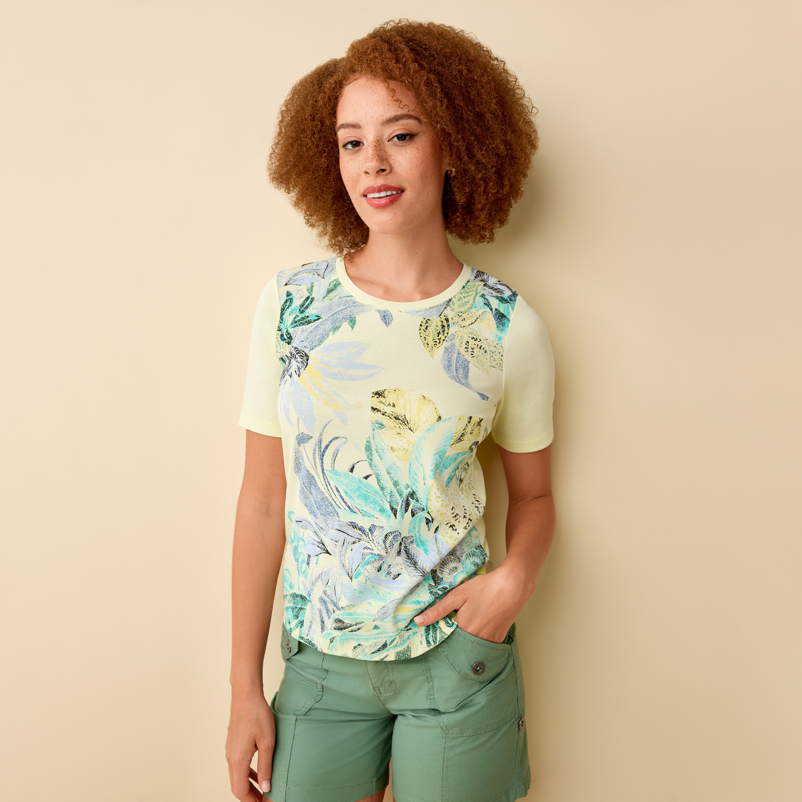 Petite - Everyday Fit Plant Print Tee Half Body