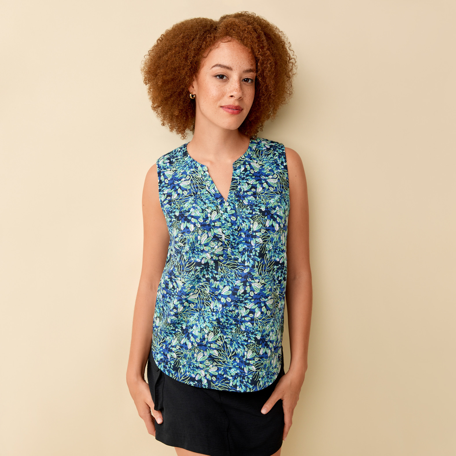 Underwater Print Linen-Cotton Blouse Half Body