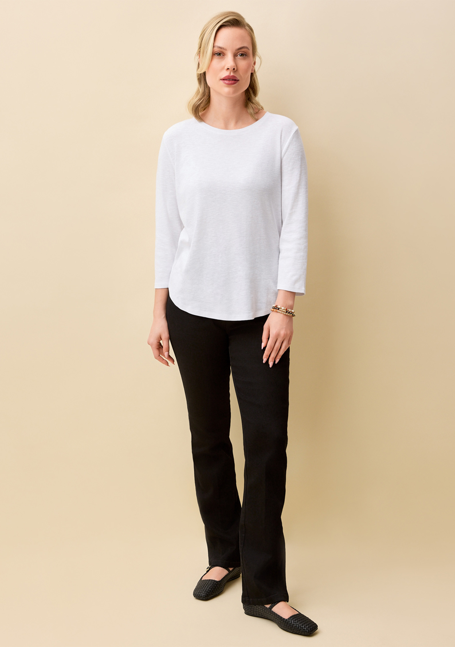 Slub Knit Cotton Tee Full Body