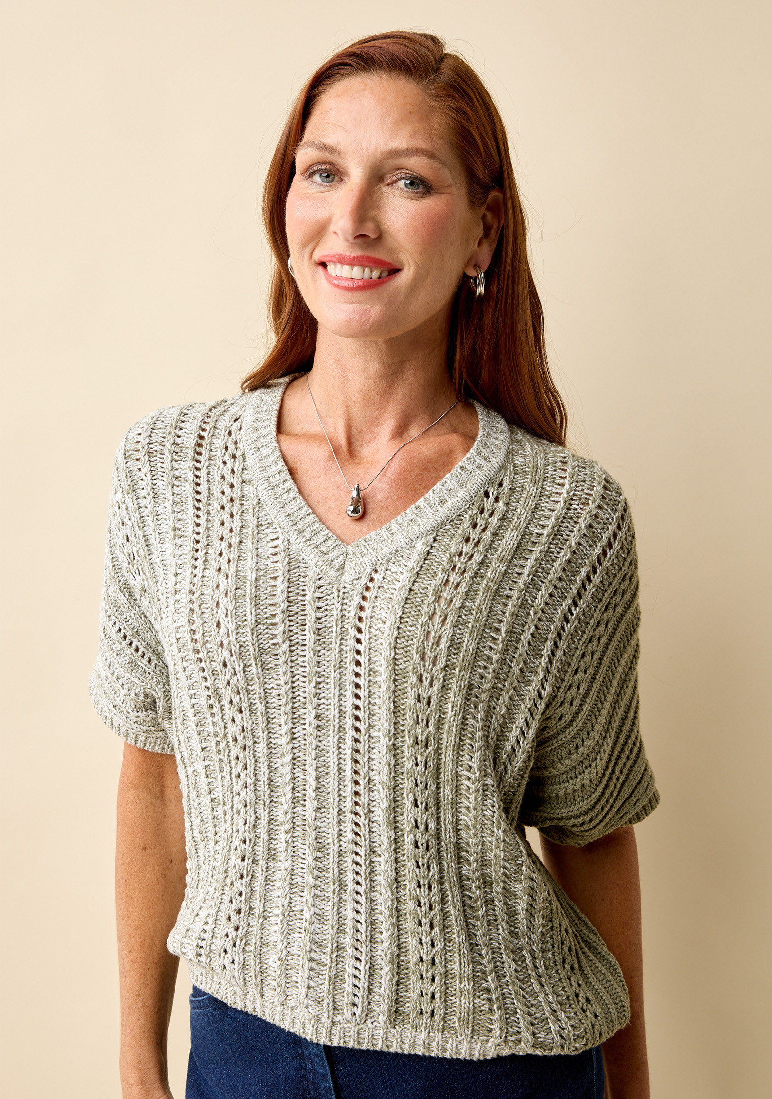 Textured Knit V-Neck Top