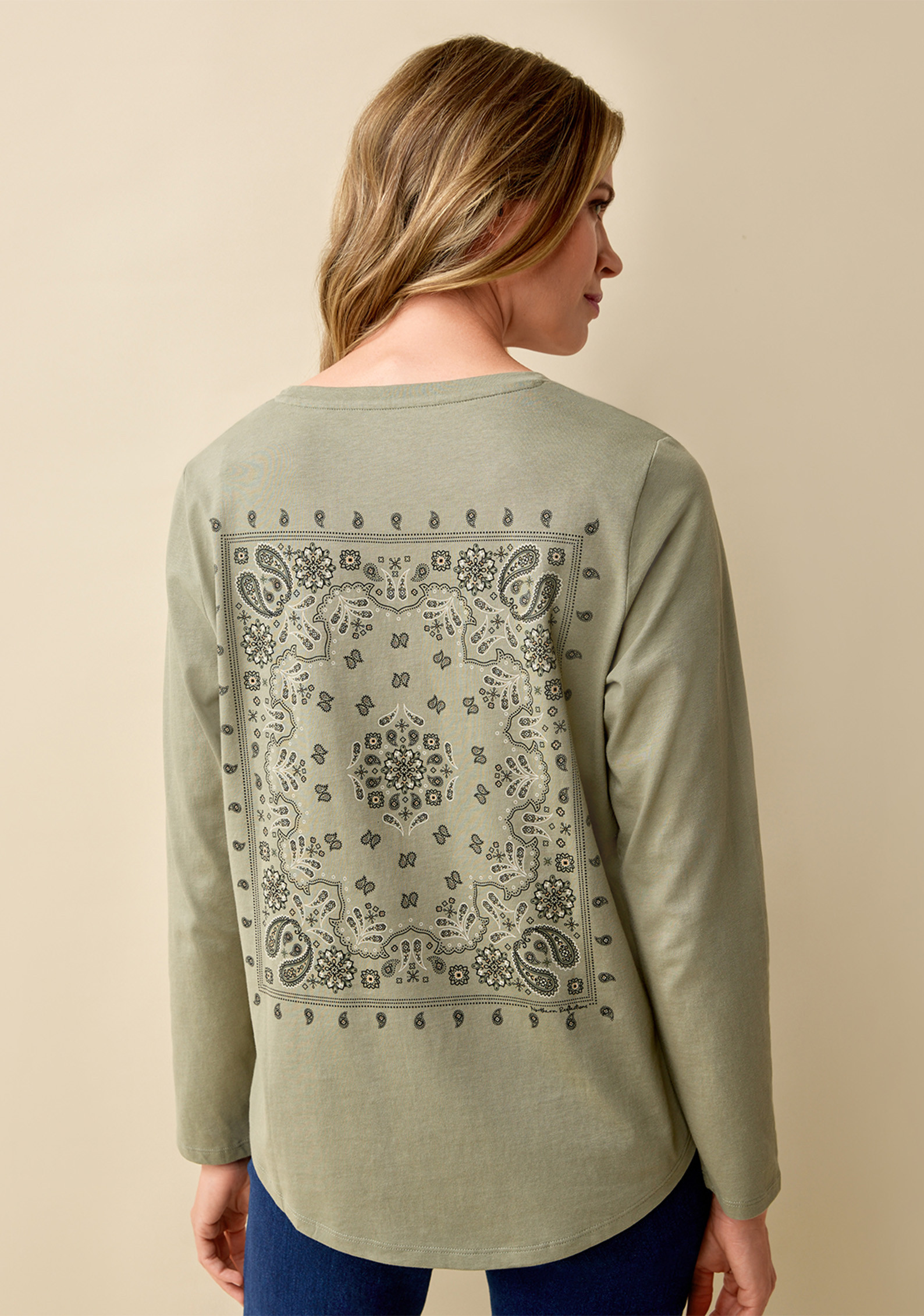 Semi Fit Bandana Print Tee Back View