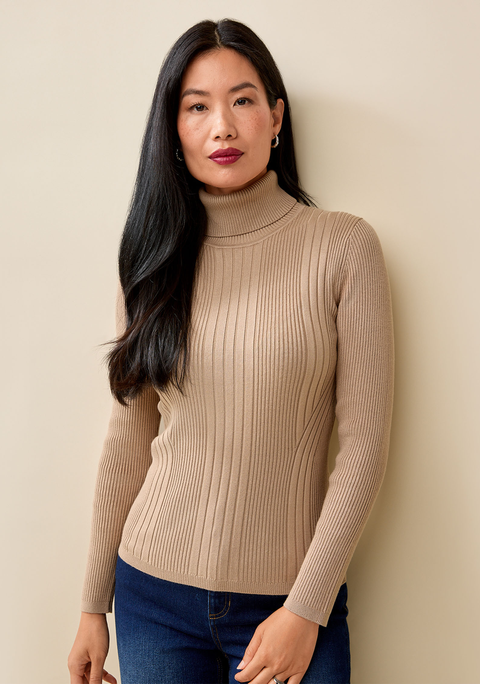 Slim Fit Ribbed Turtleneck Sweater Half Body