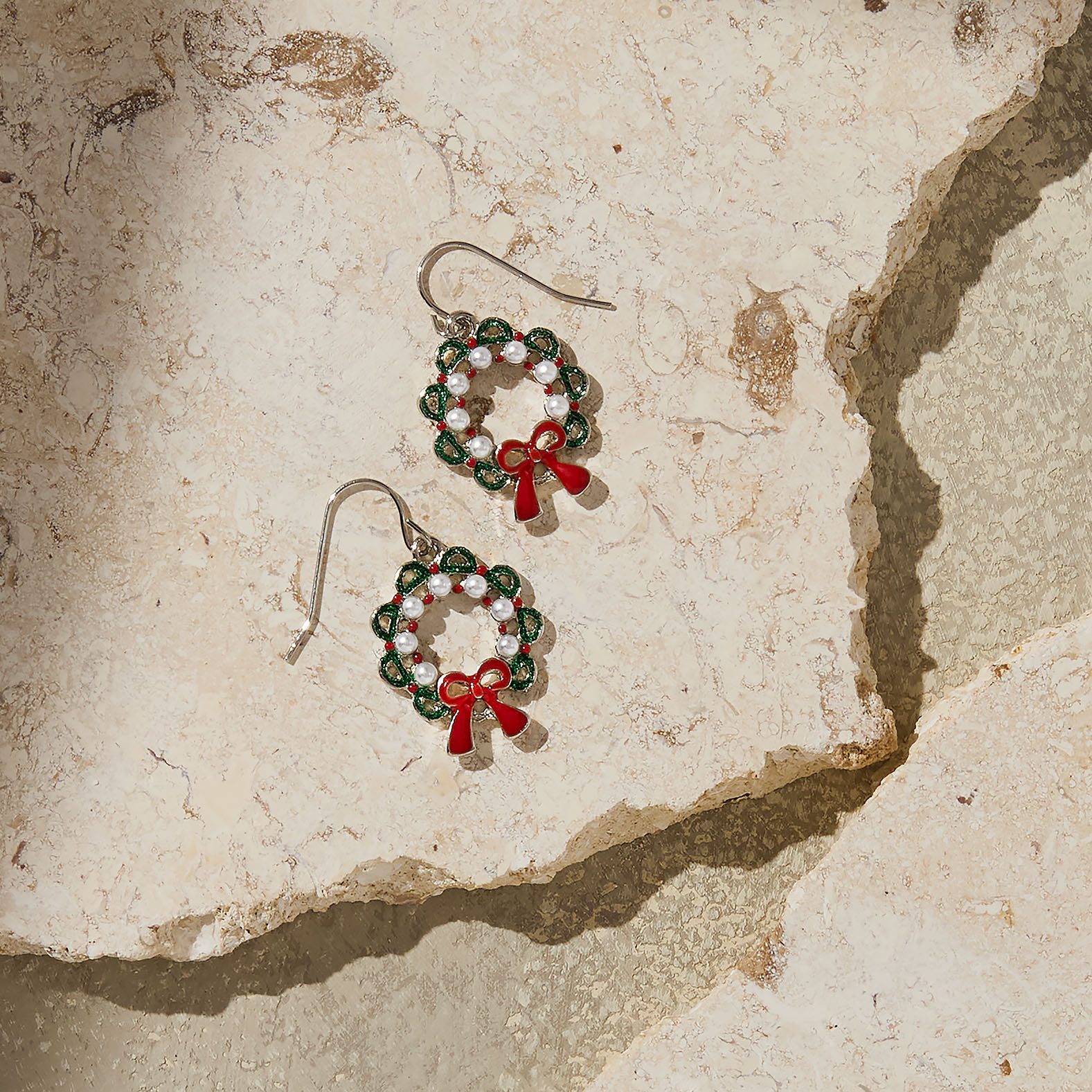 Festive Wreath Earrings