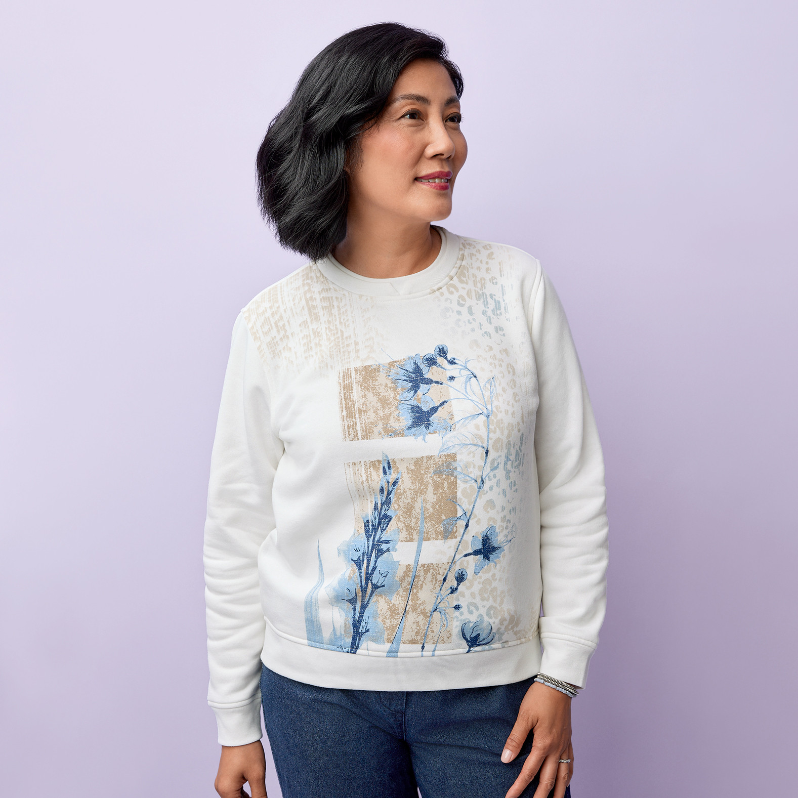 Petite - Leaf Print Fleece Sweatshirt Half Body
