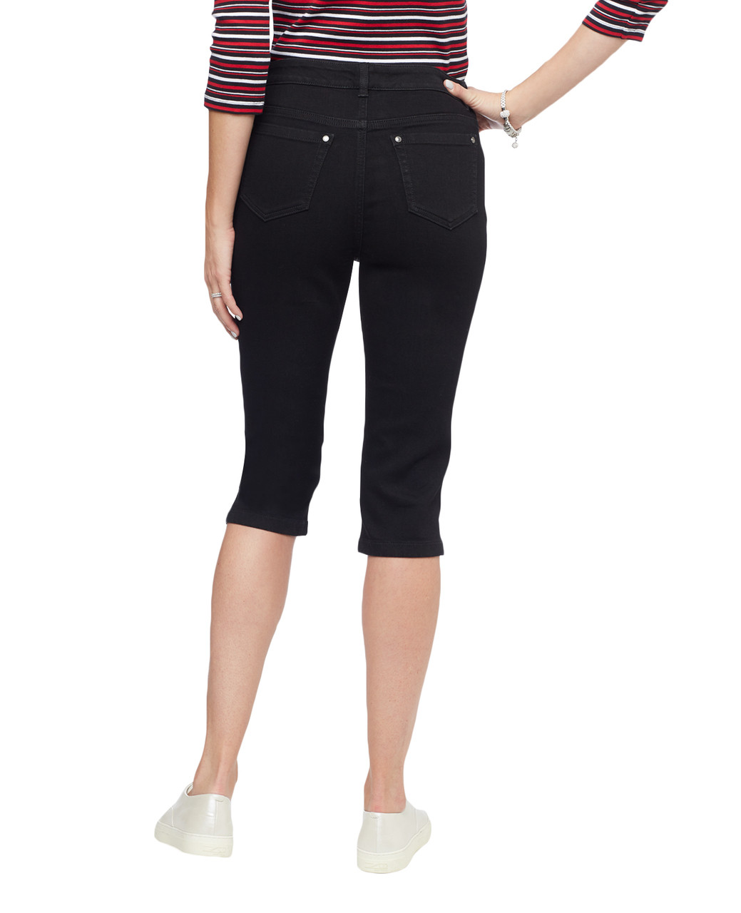 Women's black floral embroidered town Jean capri