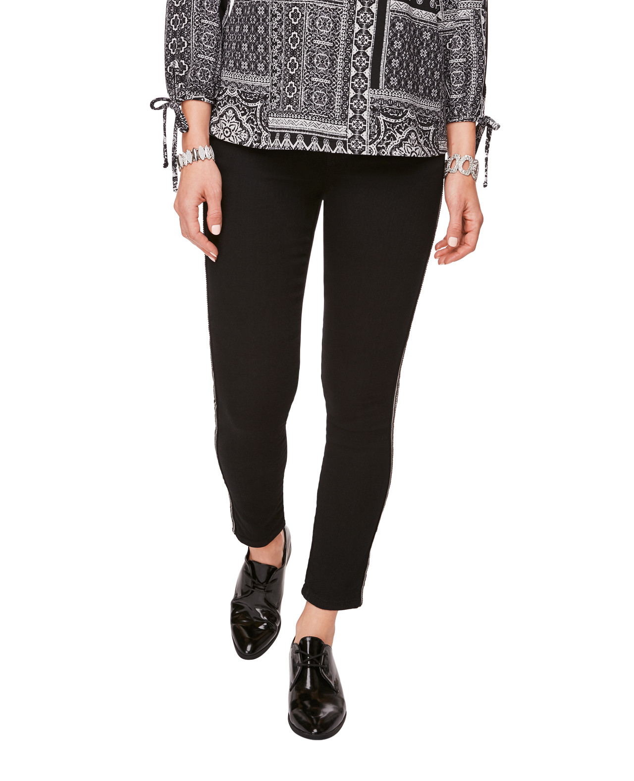 Tuxedo Trim Pull On Jean