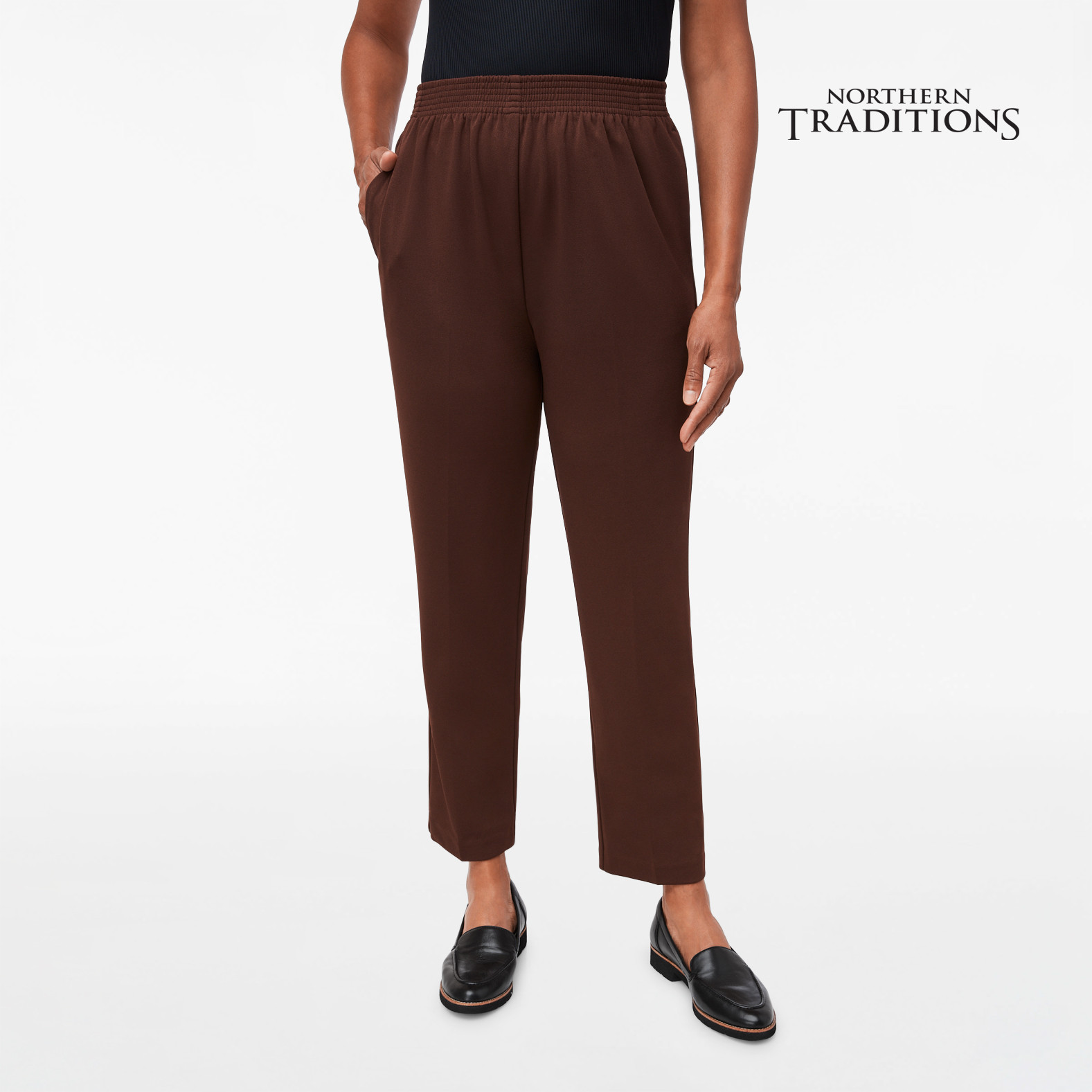 Petite - Straight Leg Pull On Pant