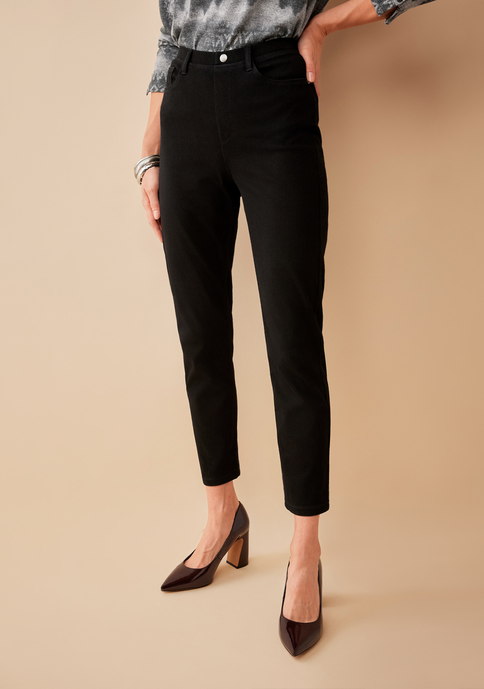 Denim Knit Jegging - Half Body