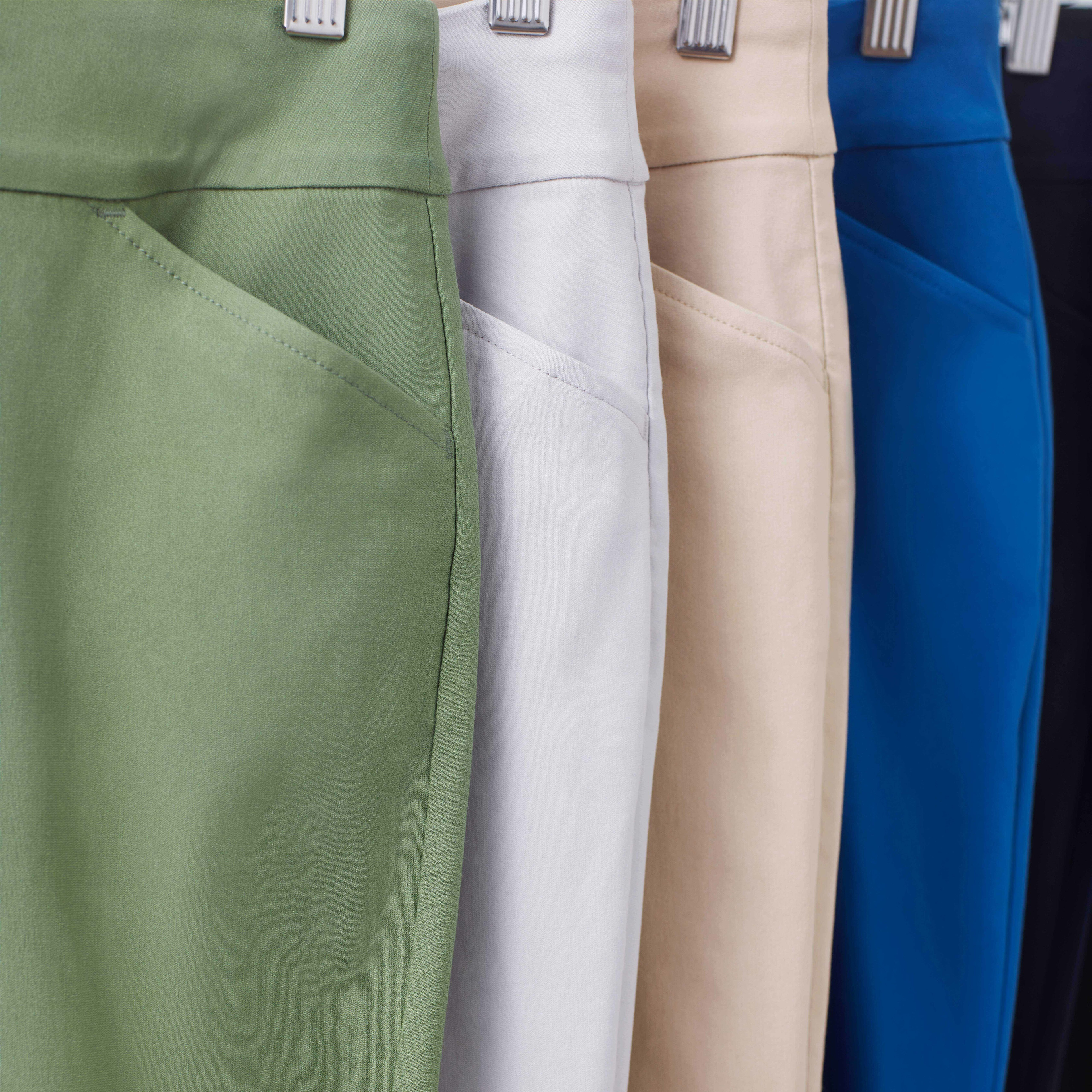 Comfort Fit Soft Touch Crop