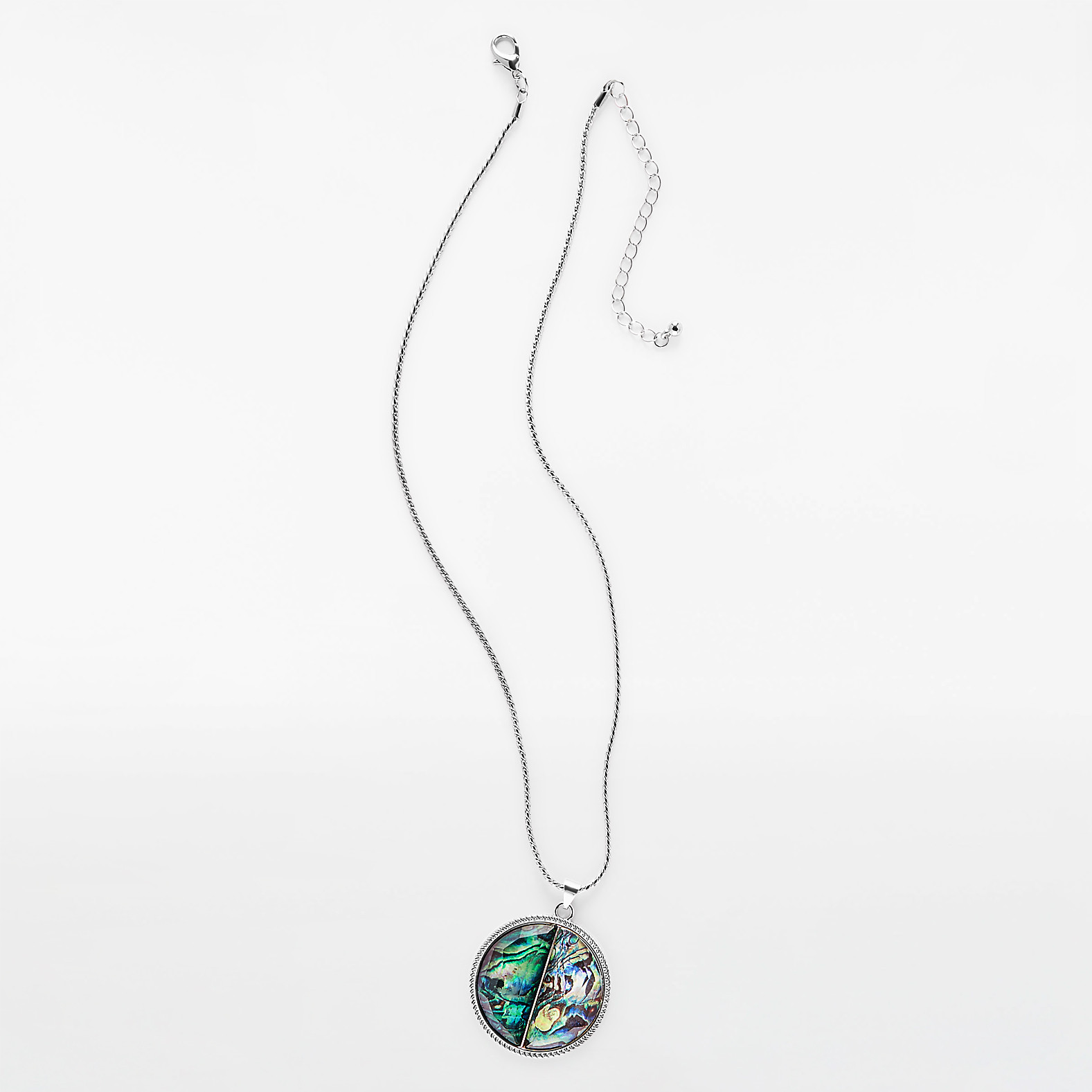Short Round Shell Necklace