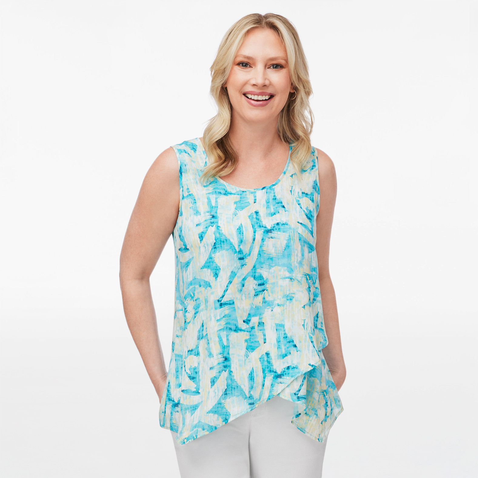 Sleeveless Crossover Printed Shirt
