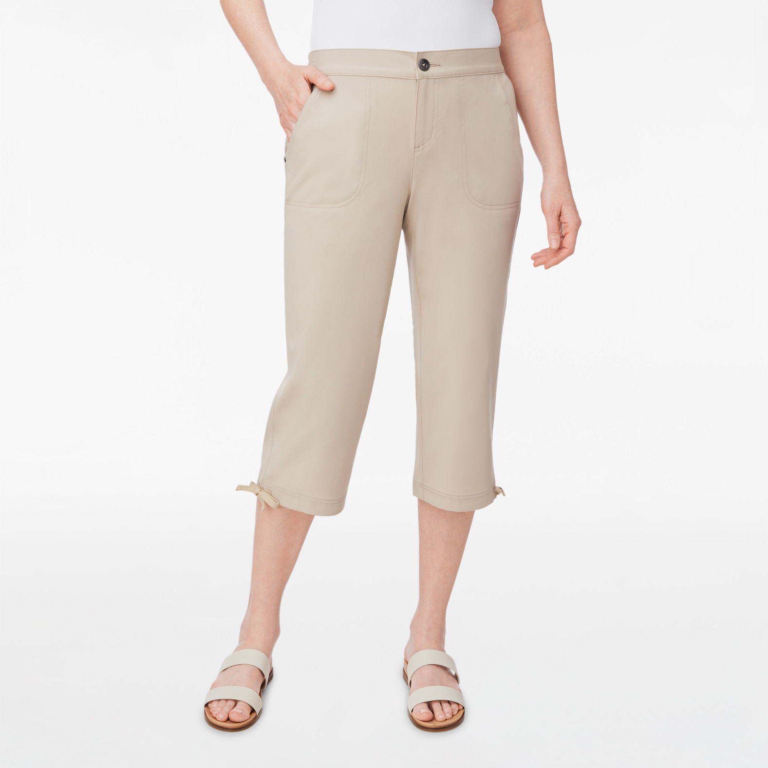 Relaxed Pull On Capri Pant