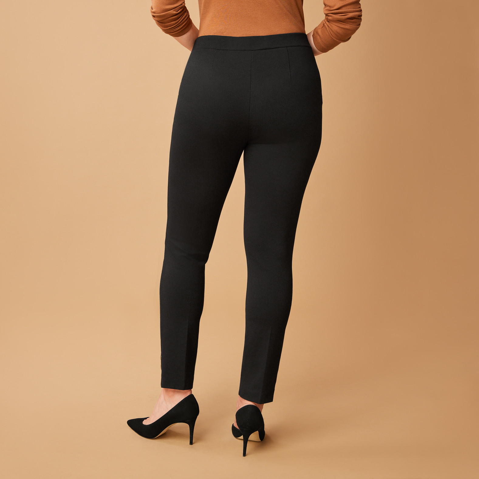 Comfort Ponte Button Cuff Pant
