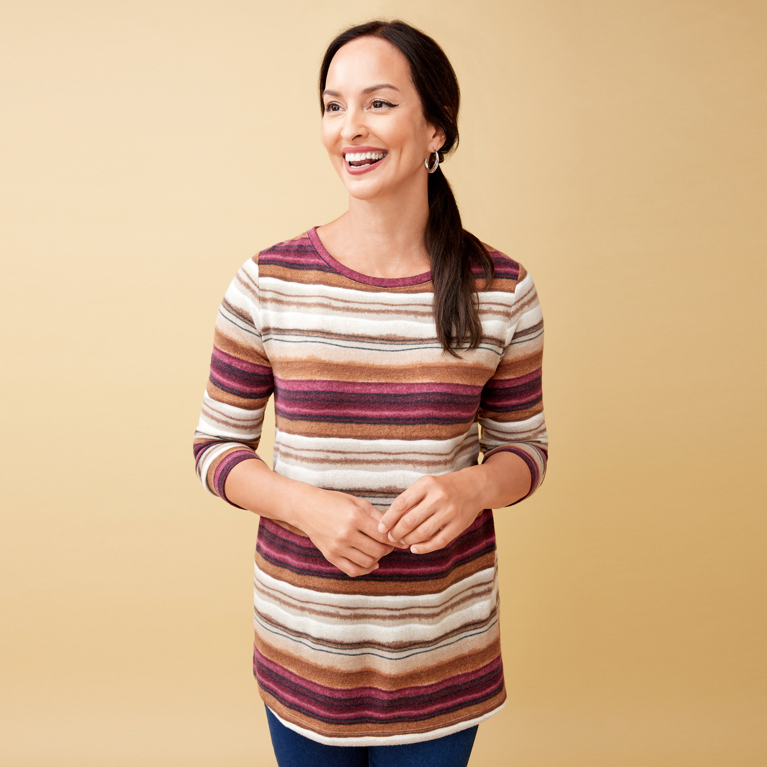Everyday Fit Crewneck Top Half Body
