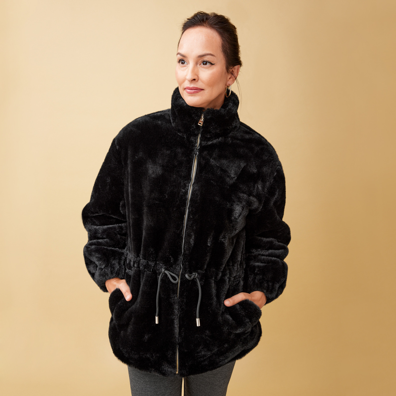Faux Fur Zip Jacket Half body