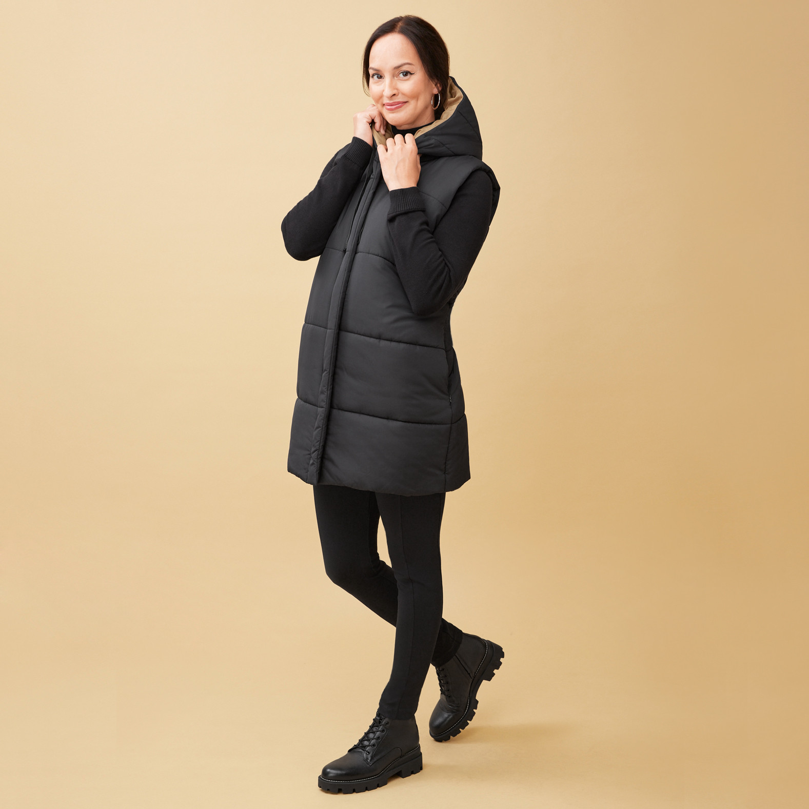 Hooded Long Vest Closed