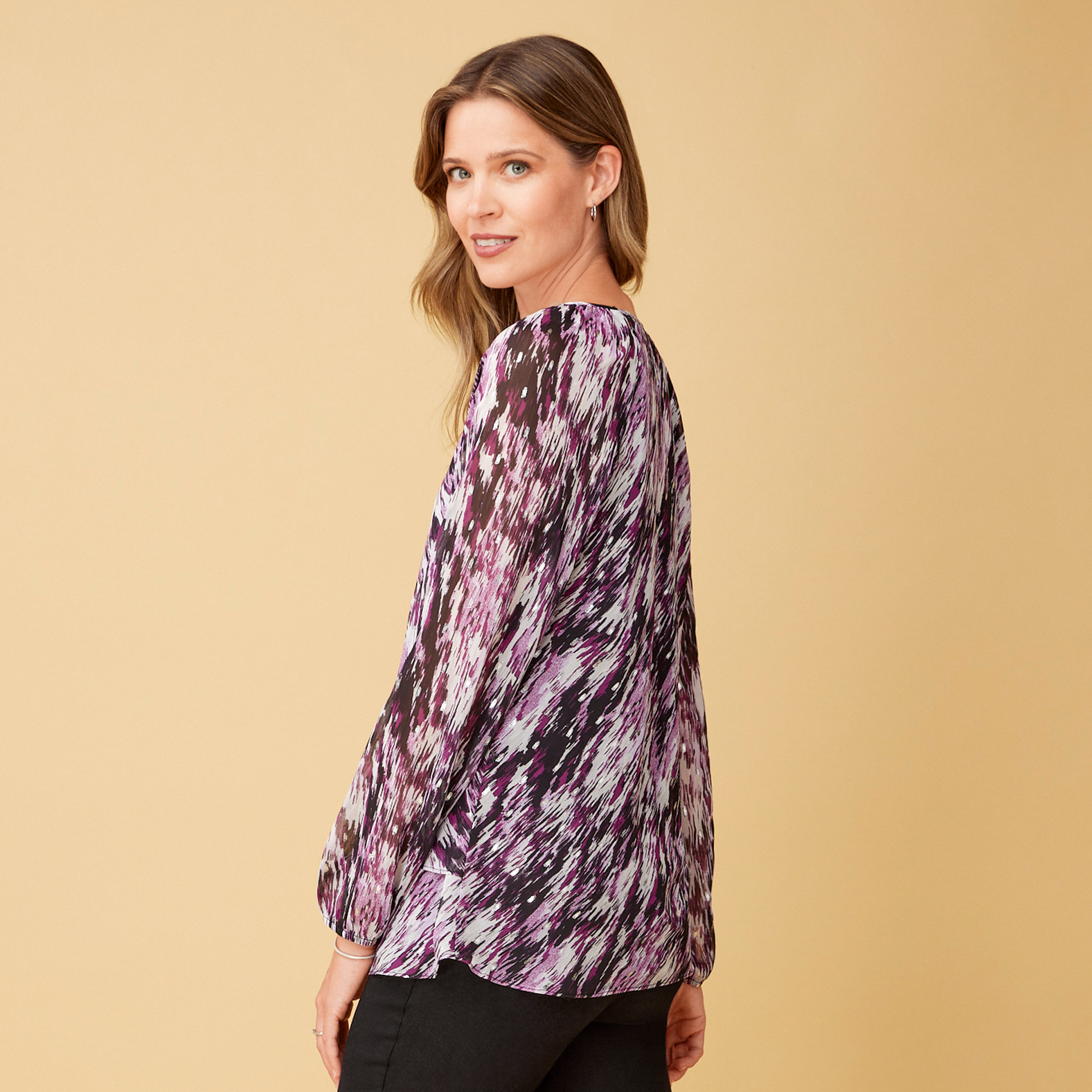 Printed Layered Hem  Blouse Side View