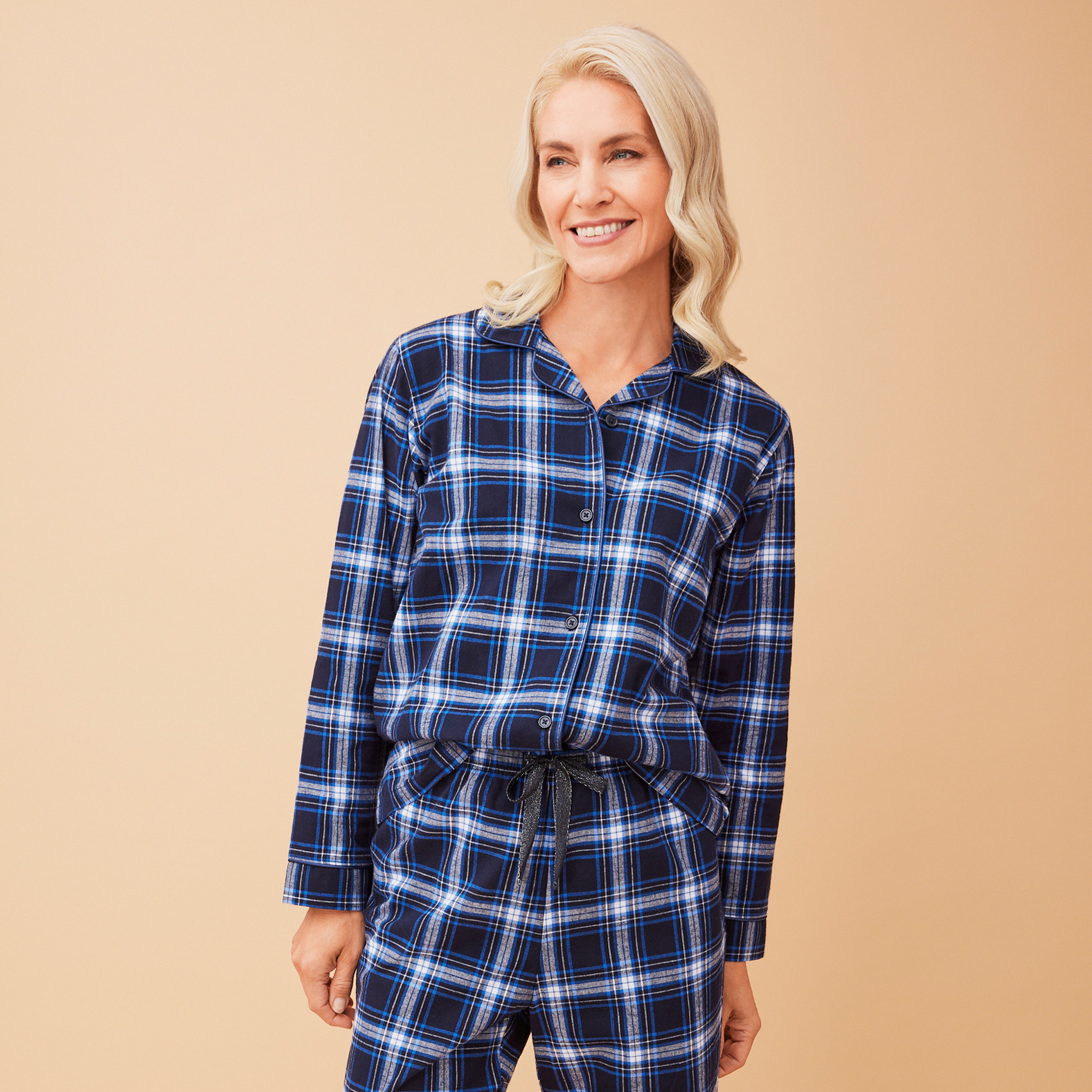 Holiday Plaid Flannel Pyjama Set - Navy