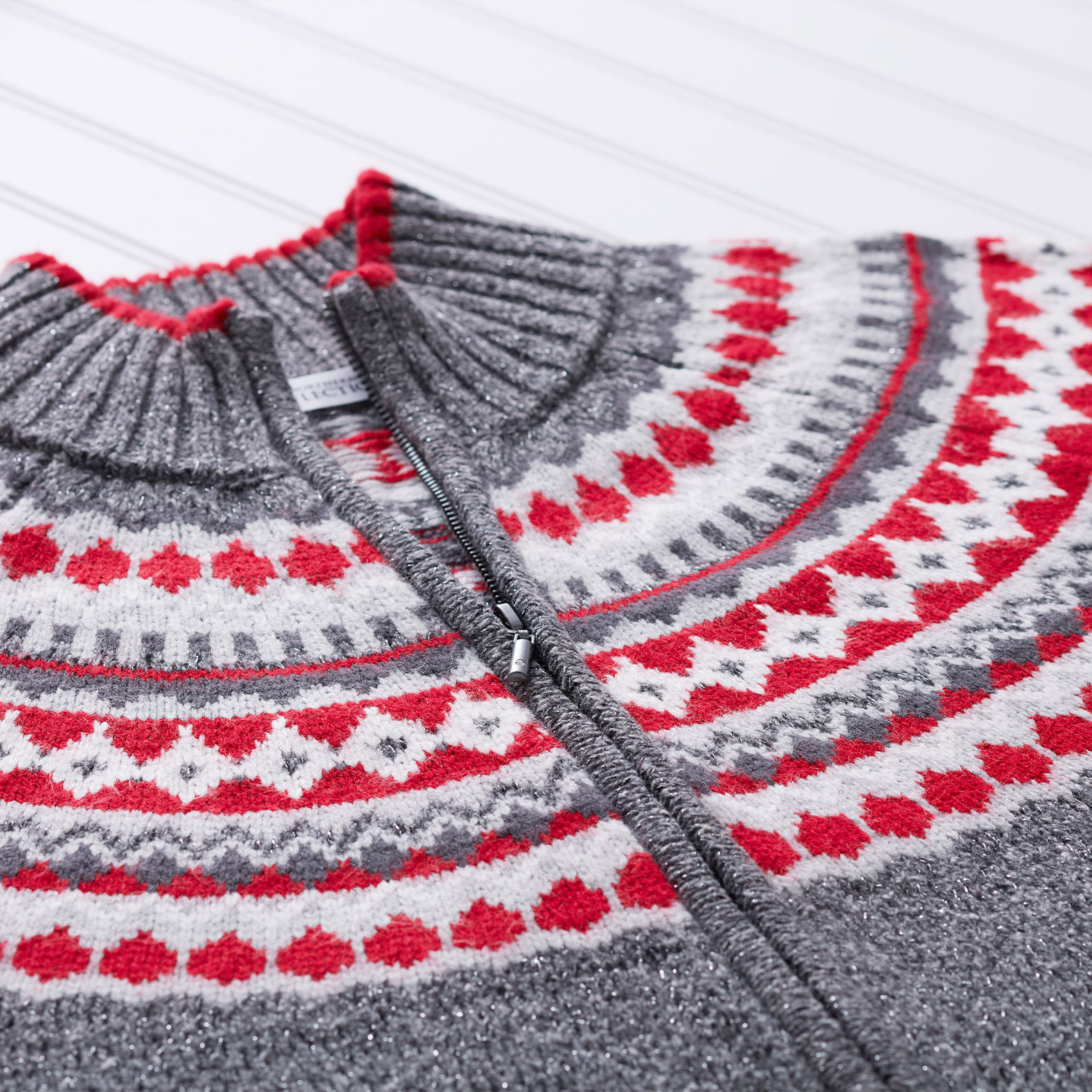 Knit Fair isle Cardigan - close up detail view