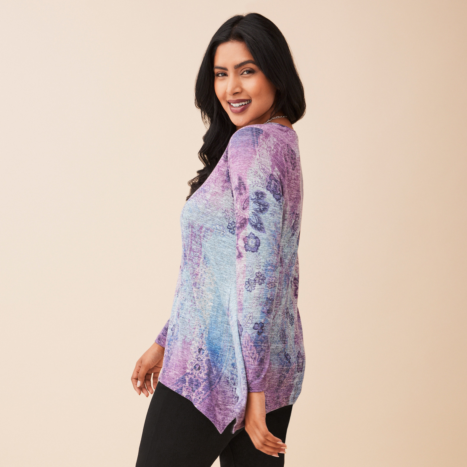 Petite - Sharkbite Hem Top Side View