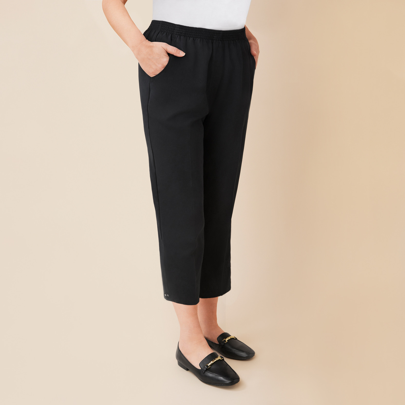 Capri Pull On Pant Side View