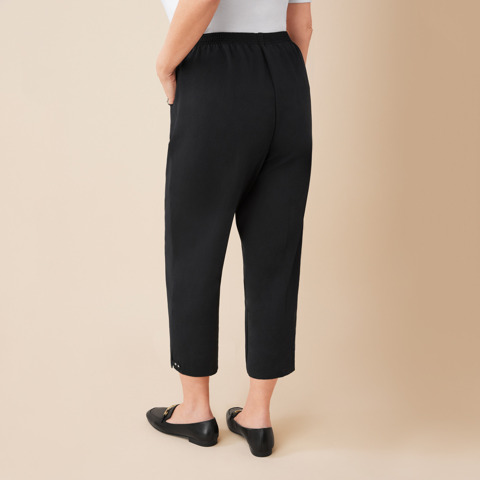 Capri Pull On Pant Back View