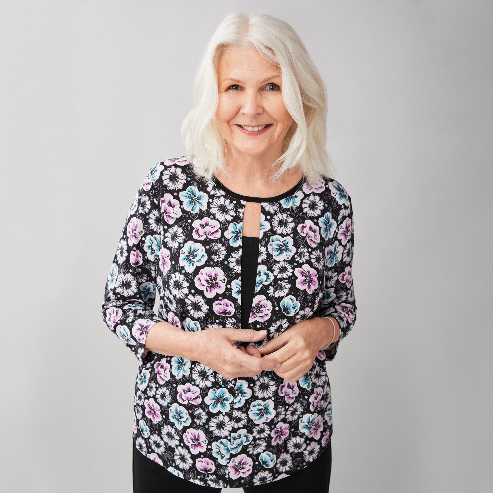 Petite - 3/4 Quarter Sleeve Floral Tee