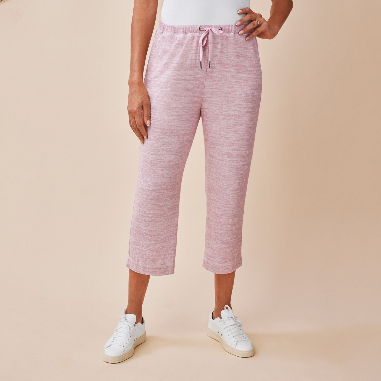 Pull On Lounge Crop Pant Close Up