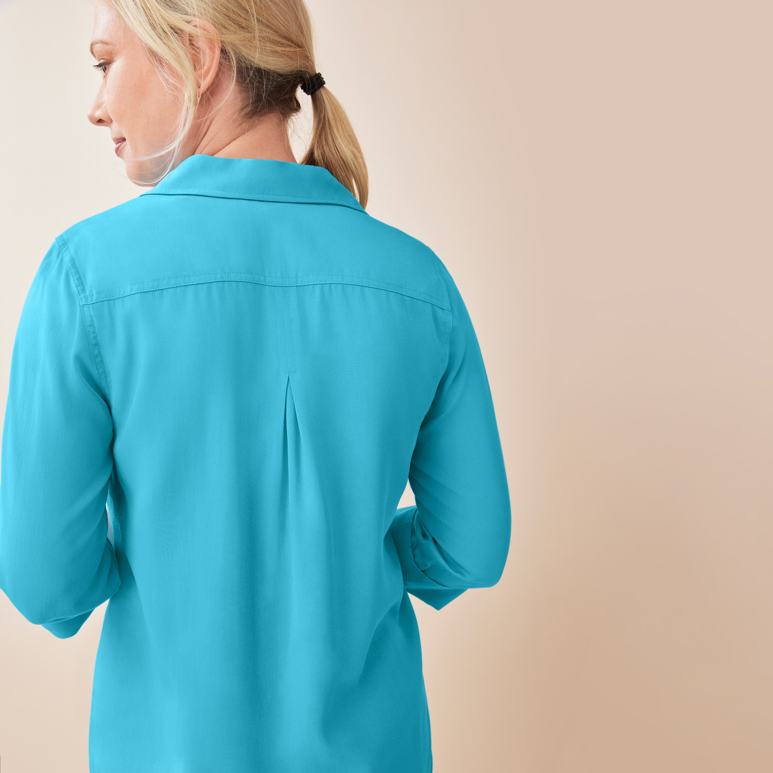3/4 Sleeve Button Front Top Back Pleat Detail Aquamarine