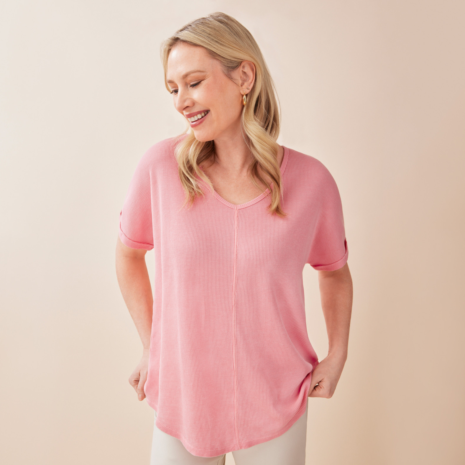 Short Sleeve Vneck Tee Pink Moon