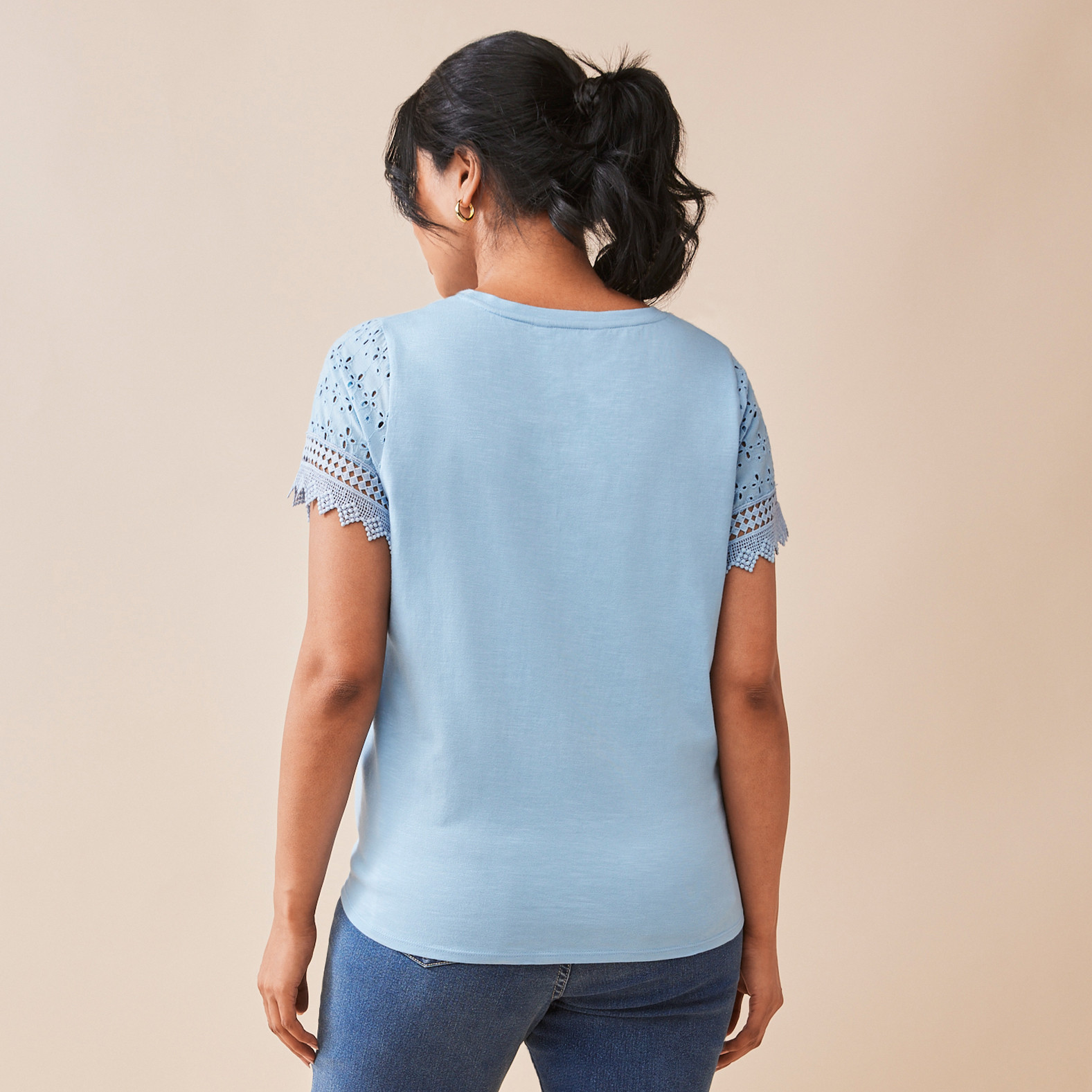 Eyelet Side Tie Tee Hibiscus Back View