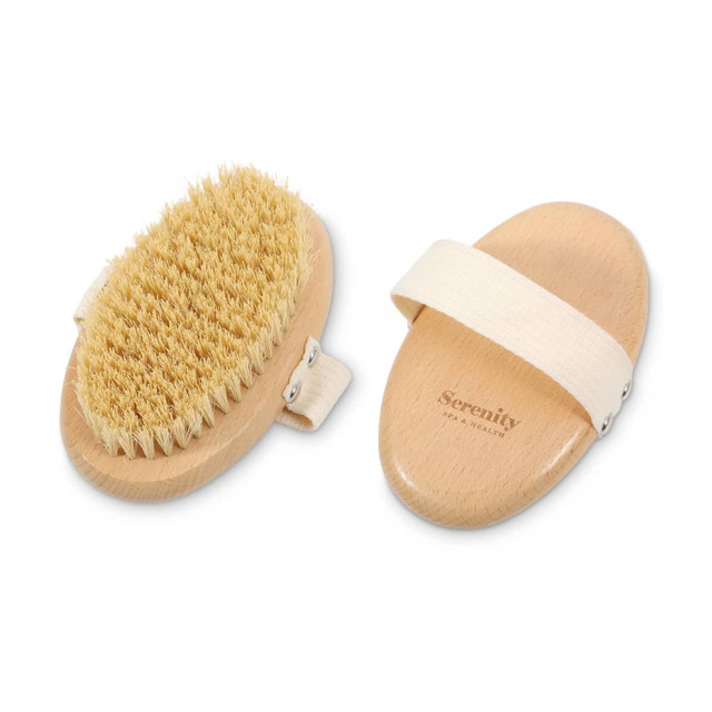 A sisal wooden brush with natural bristles, featuring a light wood base and a cream strap. The product includes a logo.