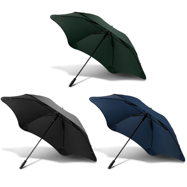 A set of three BLUNT Sport Umbrellas in green, black, and navy blue, featuring a sturdy design and a logo. A set of three BLUNT Sport Umbrellas in green, black, and navy blue, featuring a sturdy design and a logo.
