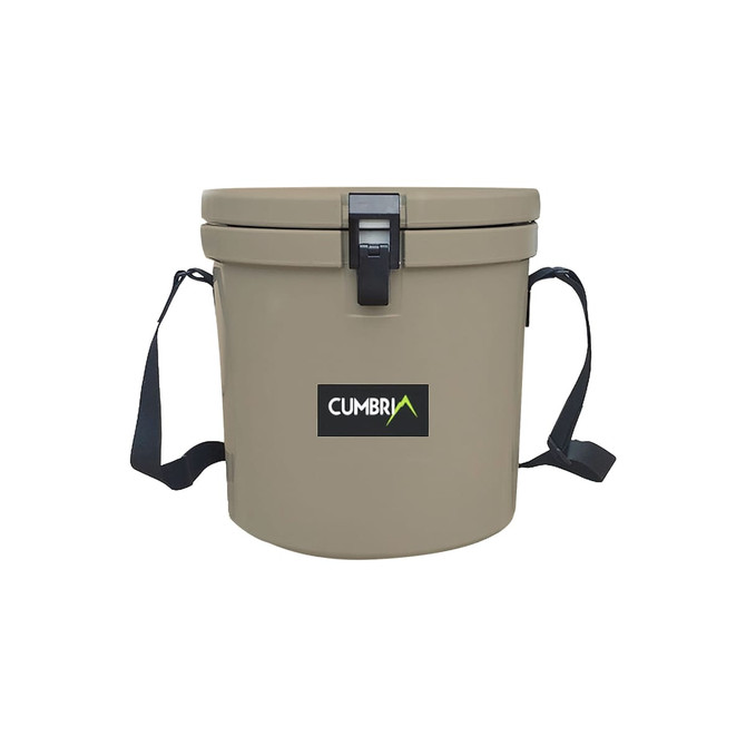 A 12L ice bucket in khaki colour with a handy rope and a logo on the front.
