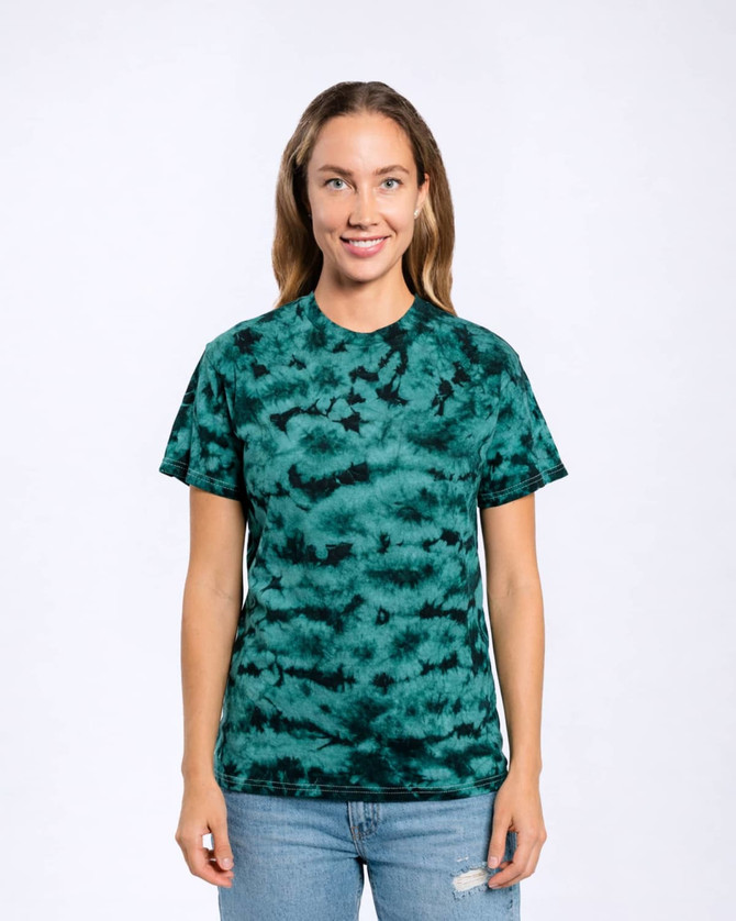 A green tie-dye T-shirt displayed on a model, featuring a casual style and short sleeves.