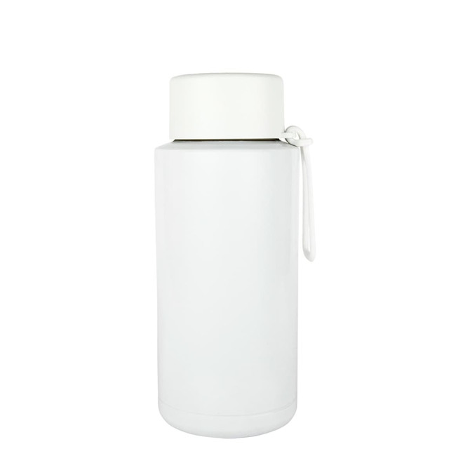 A drink bottle in sleek white, featuring a lid and a design that includes a logo. Ideal for everyday use.