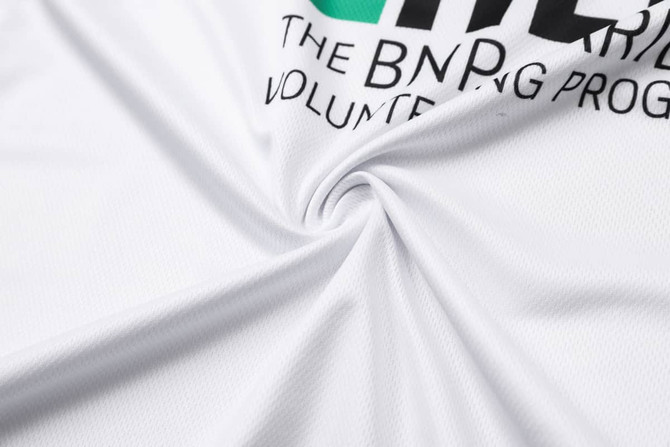 A white unisex t-shirt made of RPET fabric, featuring a round collar and a logo.