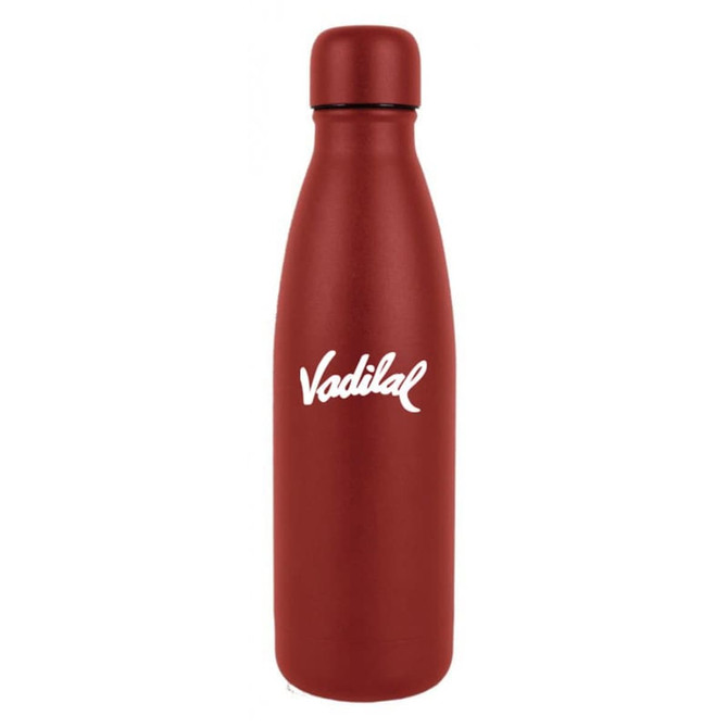 A drink bottle in a matte red finish, featuring a sleek design and a logo.