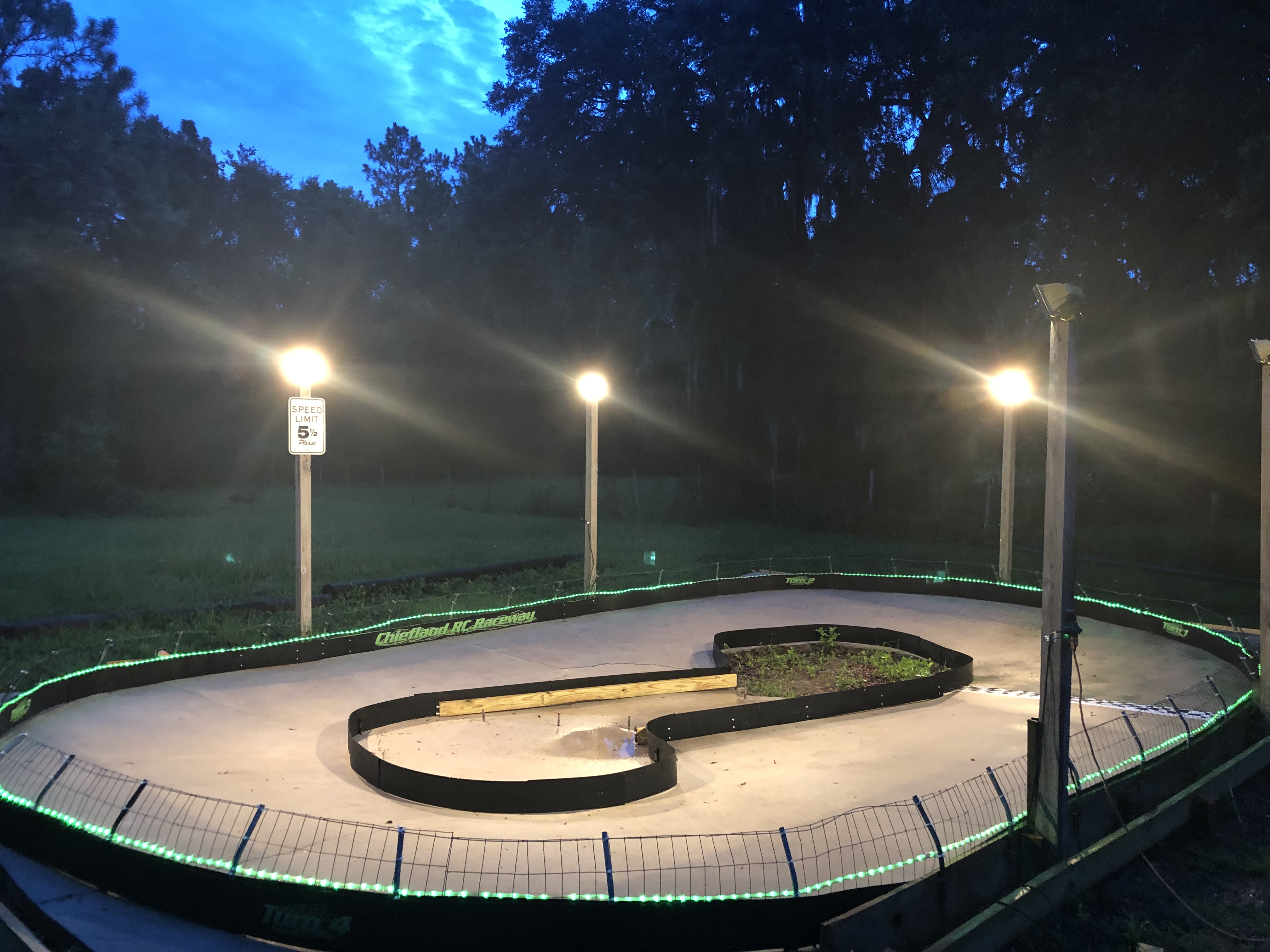 rc race tracks near me