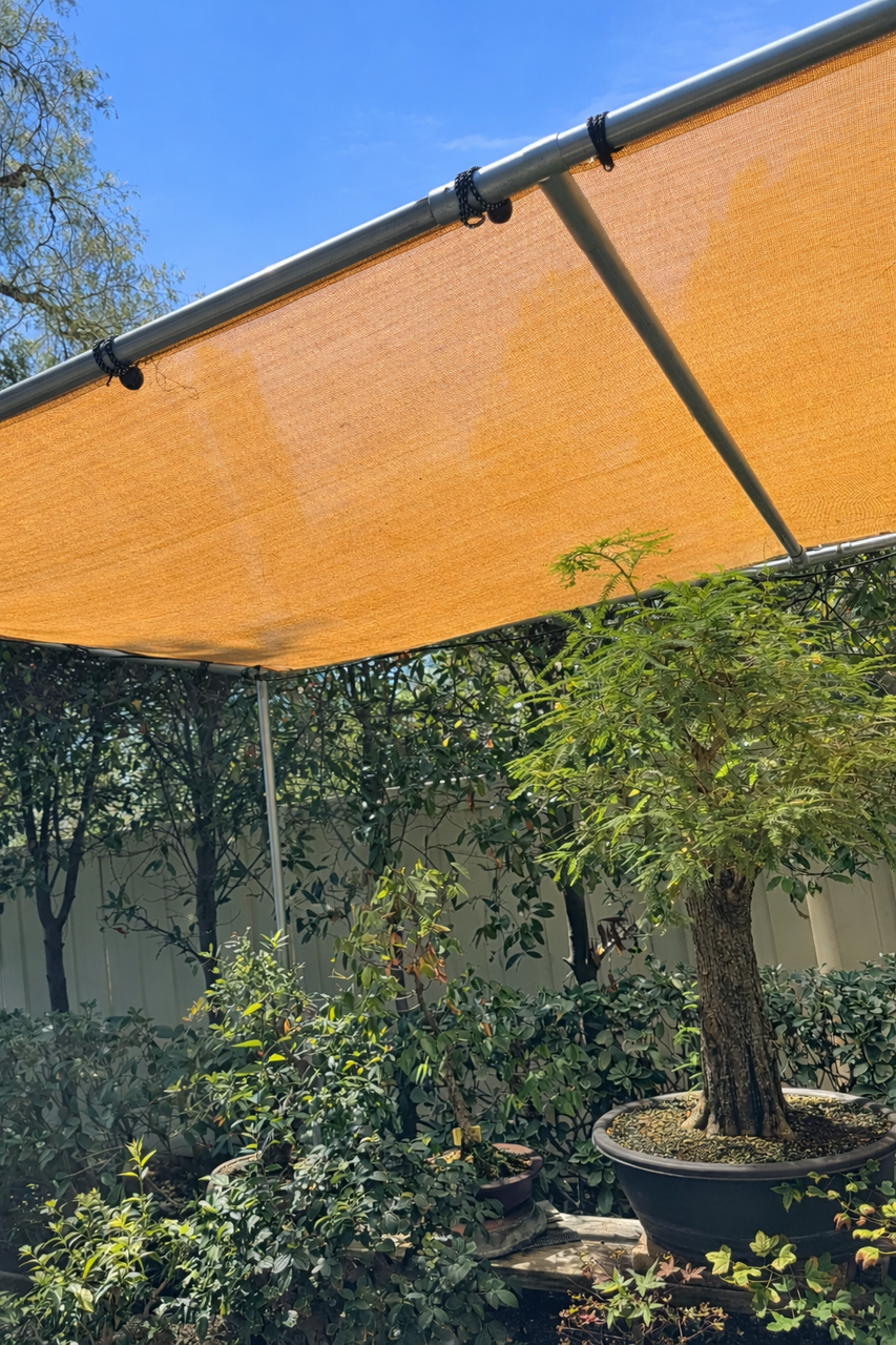 Desert Mesh Tarps 75% Shade 06' X 10'(Finished Size 5'6" x 9'6")