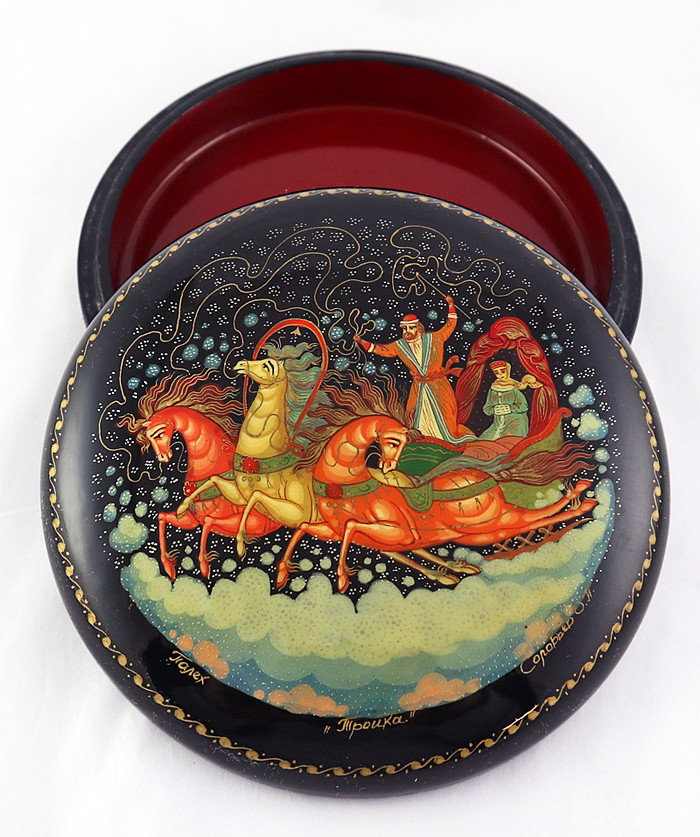 Troika by Kritov | Palekh Lacquer Box